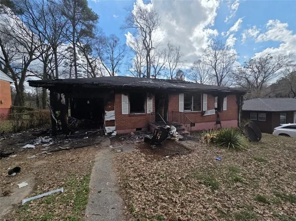 678 Quaker St SW, Atlanta, GA 30315