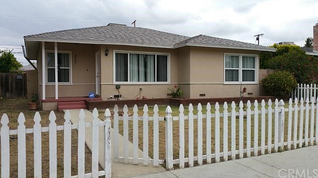 1st image of 6457 Hayvenhurst Ave