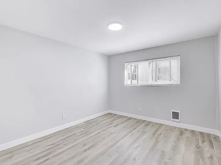 187 Montecito Ave #303 — Photo 5