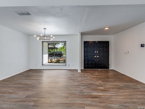 5th image of 5118 GAWAIN DR