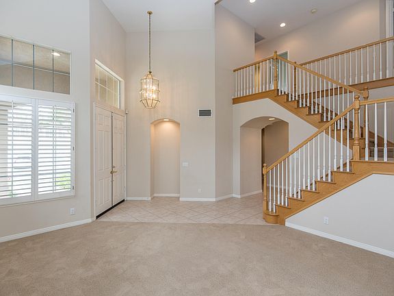 3rd image of 3659 Lang Ranch Pkwy