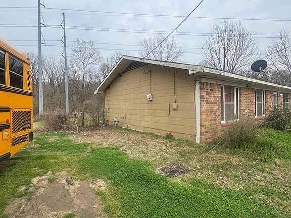 4th image of 105 Cairo Dr