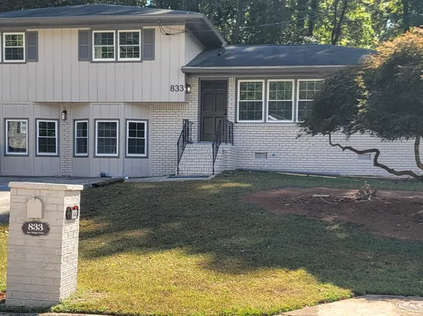 833 San Miguel Dr #2, Stone Mountain, GA 30083