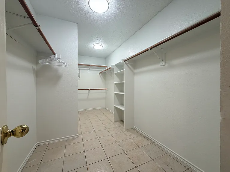 1023 Bonanza Dr — Photo 19
