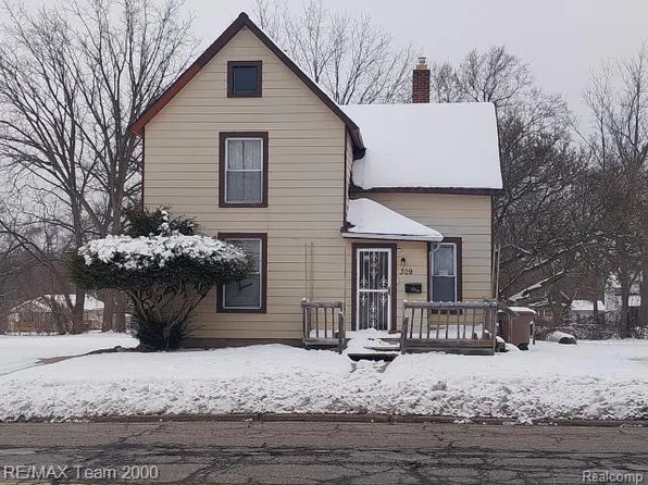 309 E Pike St, Pontiac, MI 48342