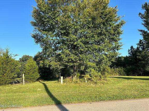 2nd image of 6826 Payne Ln