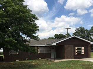 420 Kevin Rd, Prague, OK 74864