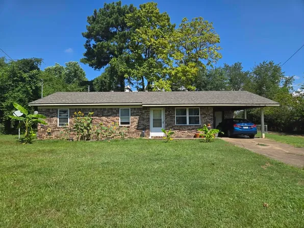 1612 W Gibson St, Ozark, AR 72949