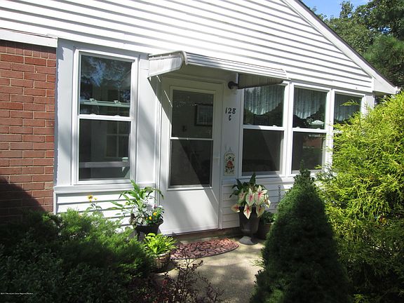 3rd image of 128 Rosewood Drive #C
