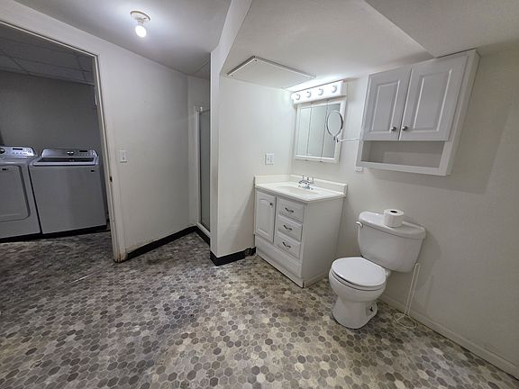 4th image of 4747 Danbury St NE