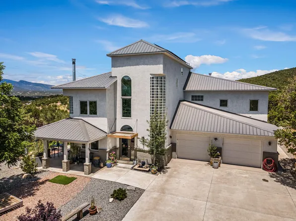 75 Canyon Rd, Sandia Park, NM 87047
