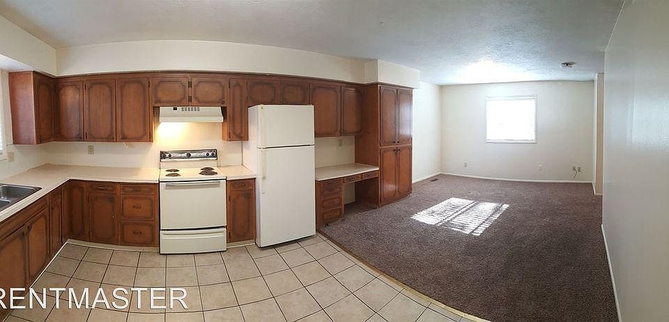 1st image of 234 W 1st S APT 6