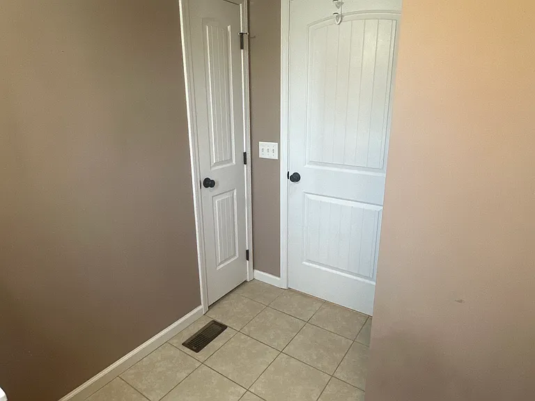 4751 Ellen Cir — Photo 28