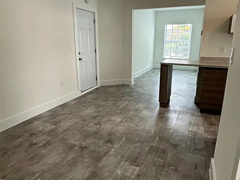 130 Antiquera Ave — Photo 7