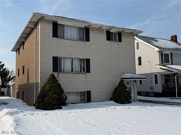 3rd image of 6448 Ridge Rd