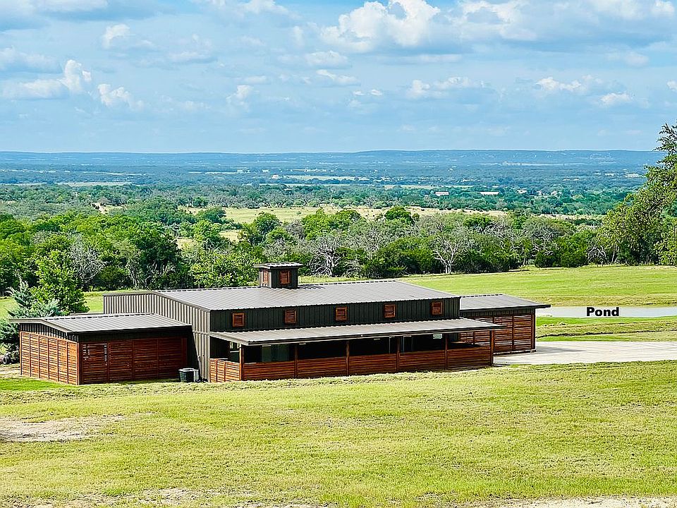 Lookingback at Luckenbach