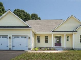 490 Middle St, Amherst, MA 01002