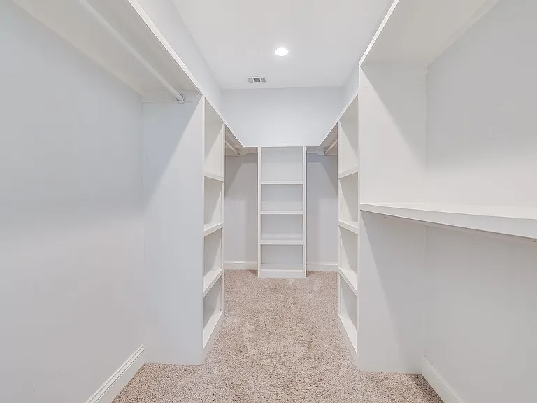 23 Lake Heron Ct W — Photo 30