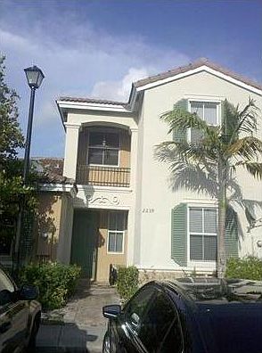 1st image of 2239 NE 42nd Ave