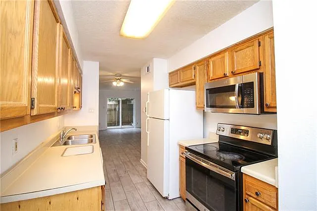 2117 Giuffrias Ave #19 — Photo 5