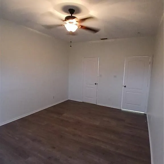 130 San Jacinto St — Photo 9