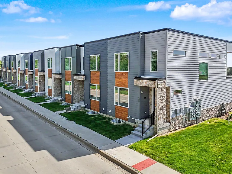 The Flats at West Glen — Photo 11