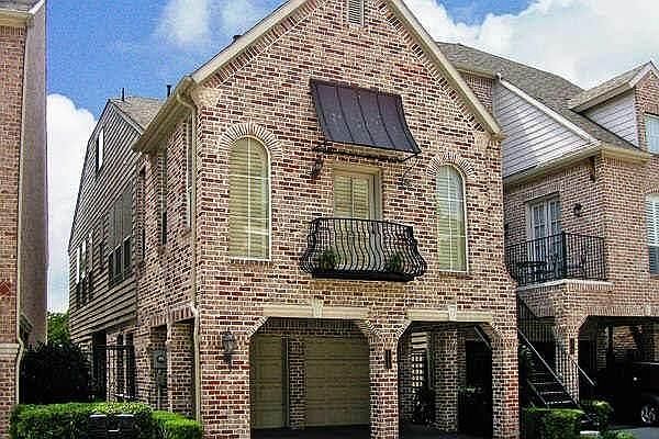 1st image of 18135 Frankford Lakes Cir