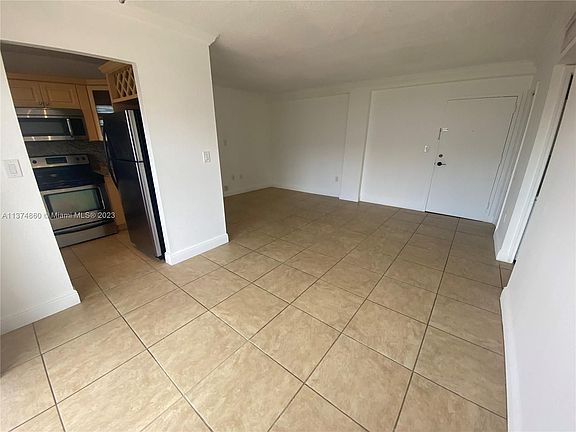 5th image of 22 Salamanca Ave #7C