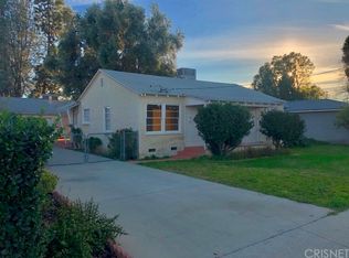 18130 Saticoy St, Reseda, CA 91335