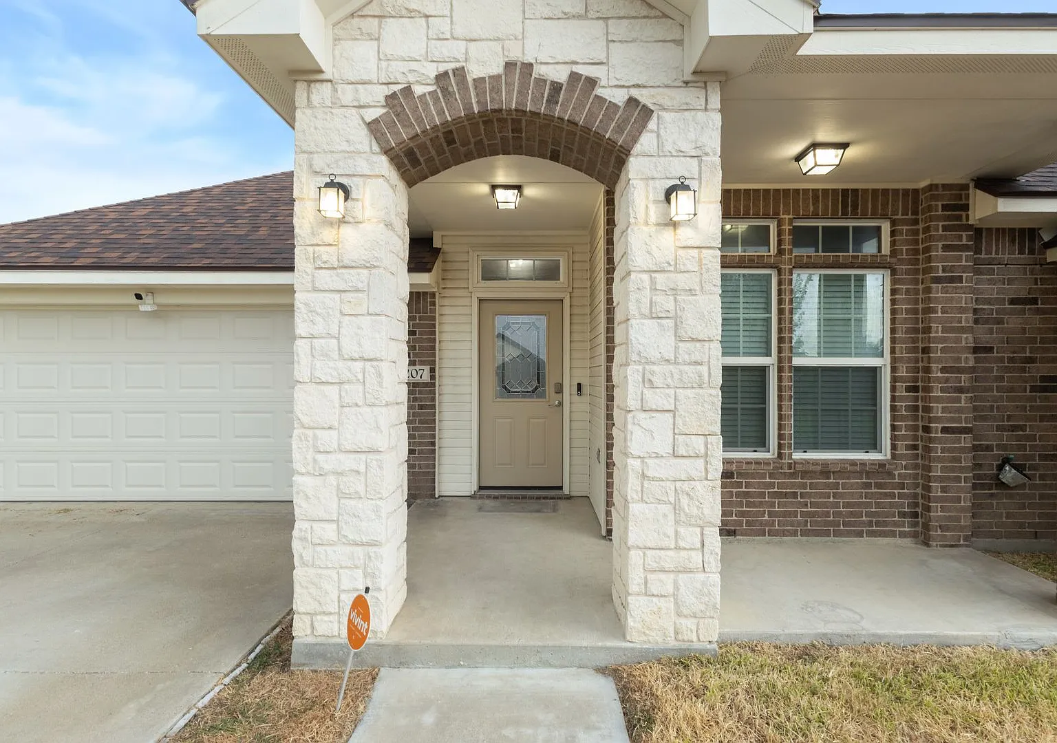 Spacious Nolanville Home with Office, Solar Panels & Fireplace — Photo 2