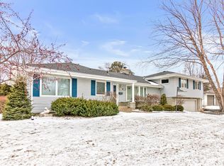 263 Dessa Ln, South Saint Paul, MN 55075