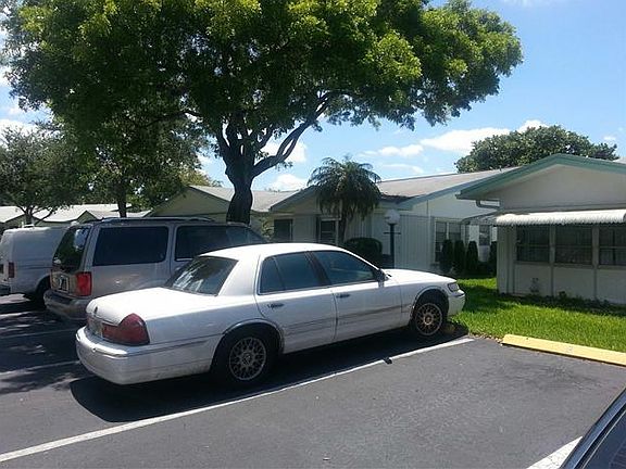 4th image of 8424 NW 10th St #B56