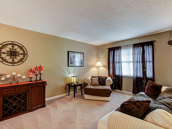 2nd image of 6704 Ellesmere Dr