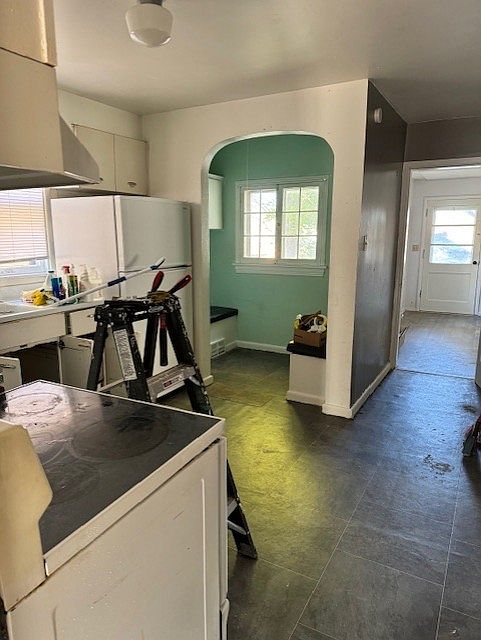 Kitchen with eat in nook