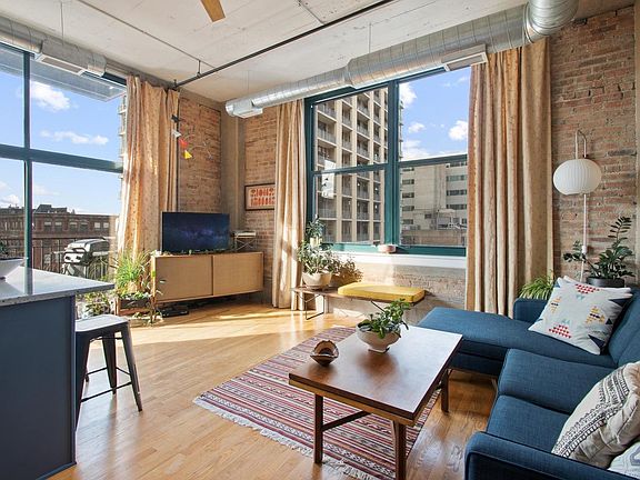 4th image of 221 E Cullerton St APT 501