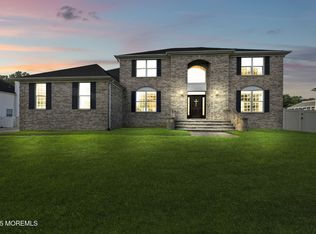 83 Stevenson Dr, Marlboro, NJ 07746