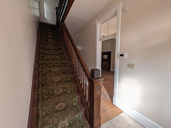 2nd image of 3129 Shenandoah Ave