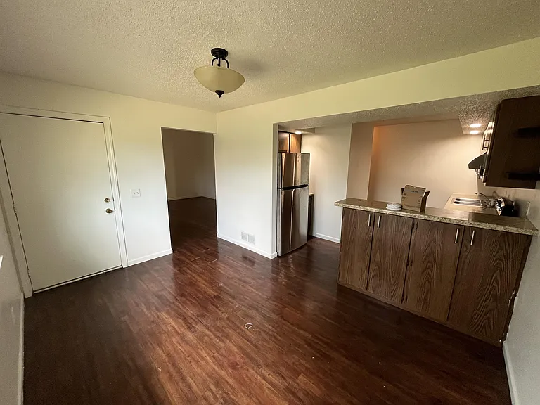 922 Kara Dr — Photo 17