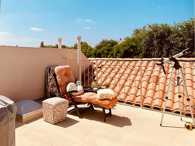 Private Outdoor Sundeck With View