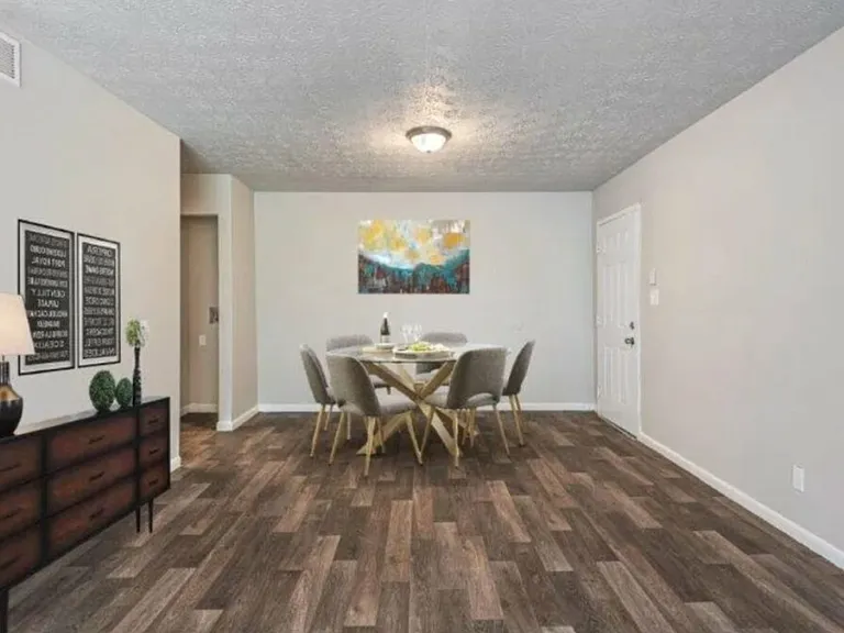 2571 Candler Rd — Photo 10