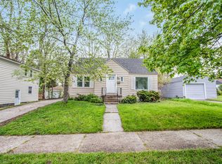 1401 Ardmore St SE, Grand Rapids, MI 49507