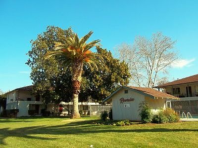 Riverside Apartments