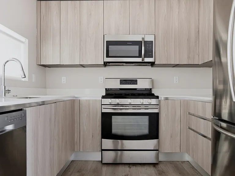 16300 Ventura Blvd #322 — Photo 8