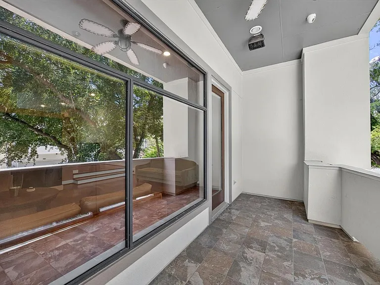 6016 Truro St — Photo 11