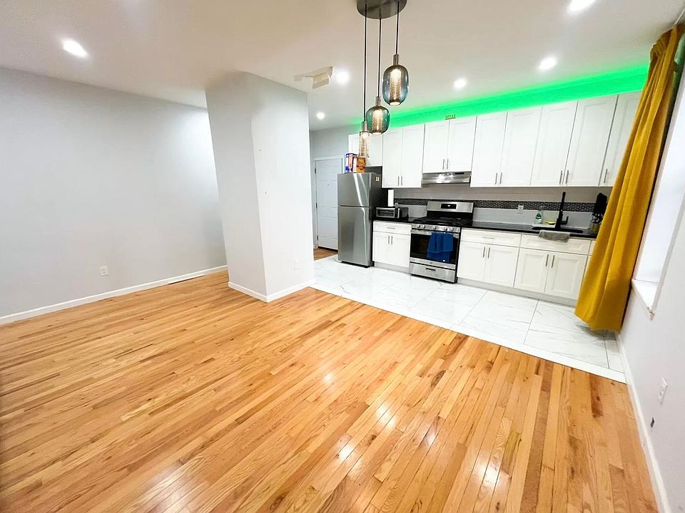 1st image of 5301 Avenue O #2R