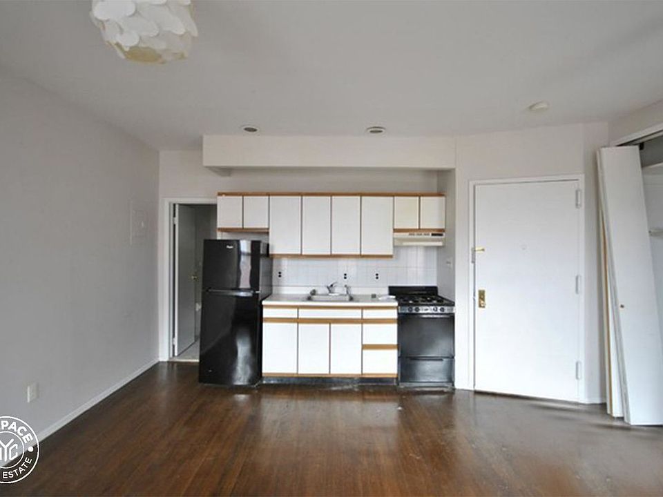 1st image of 495 Henry St APT 2R