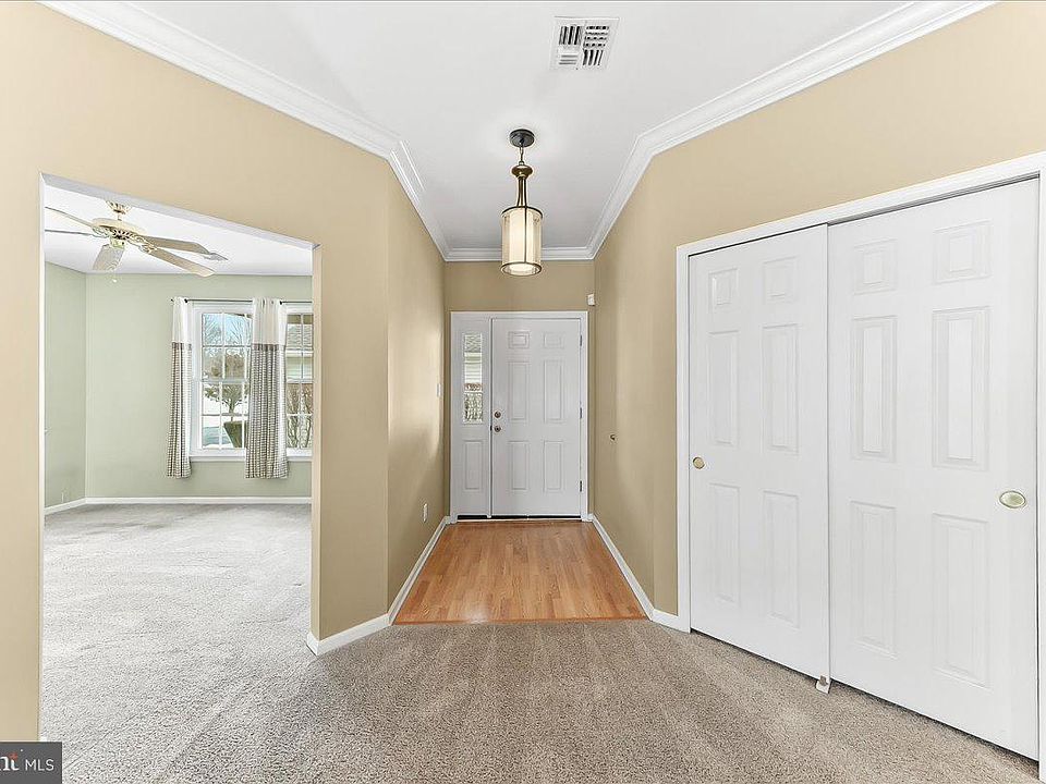 ■ちゅん■ 1505 N Hunting Horn Turn, Glen Mills, PA 19342 | Zillow