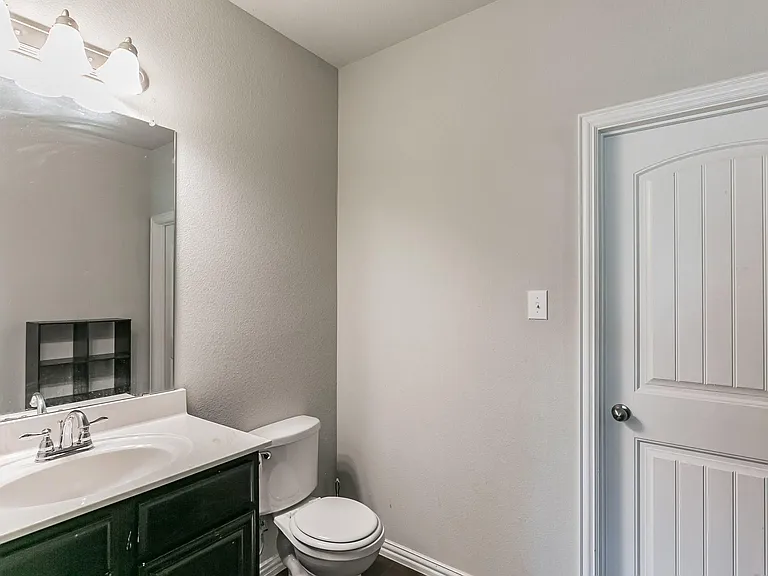 2129 Cranberry Ct — Photo 12