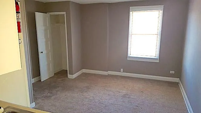 115 N Park St #6 — Photo 3