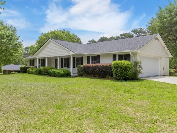 256 Teresa Ln, Loganville, GA 30052
